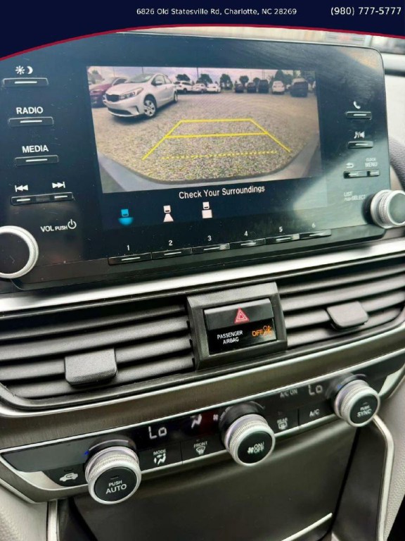 2018 Honda Accord Image 12