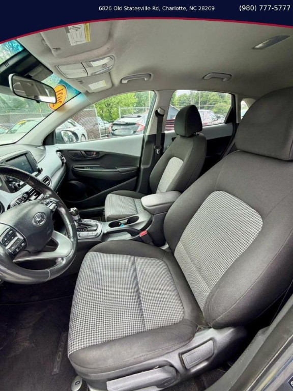 2021 Hyundai Kona Image 8