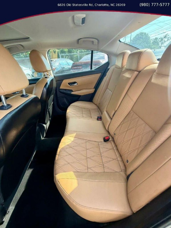 2022 Nissan Sentra Image 9