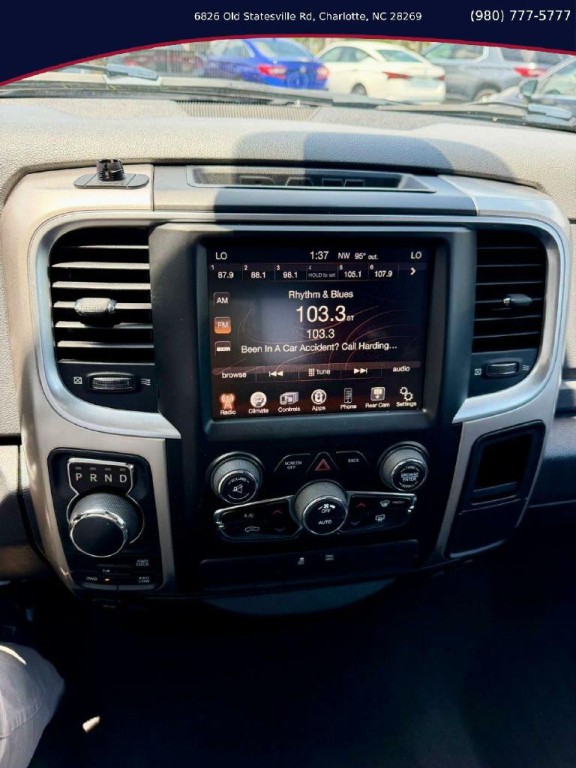 2017 RAM 1500 Image 12