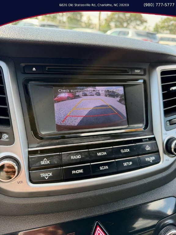 2016 Hyundai Tucson Image 11