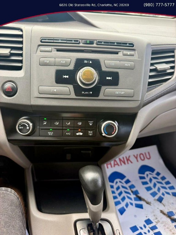 2012 Honda Civic Image 12