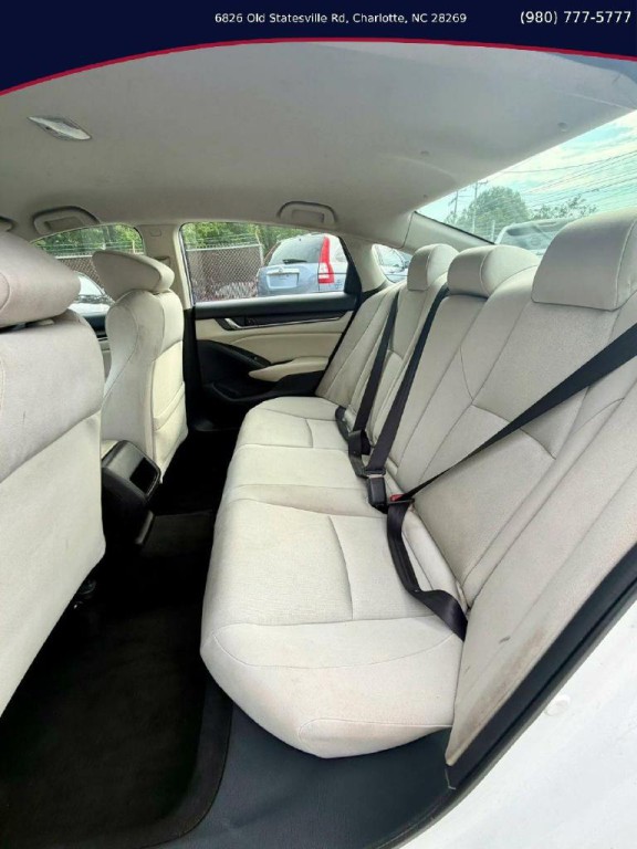 2019 Honda Accord Image 9