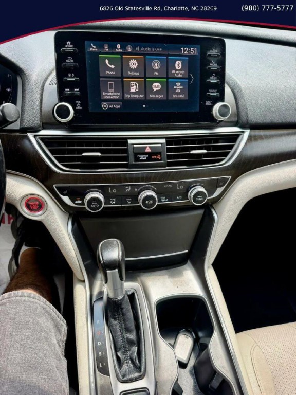 2018 Honda Accord Image 11