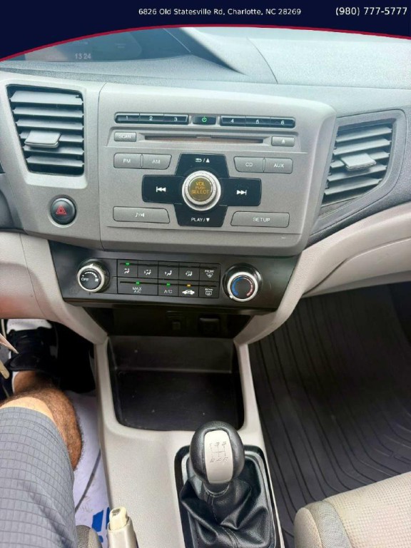 2012 Honda Civic Image 10