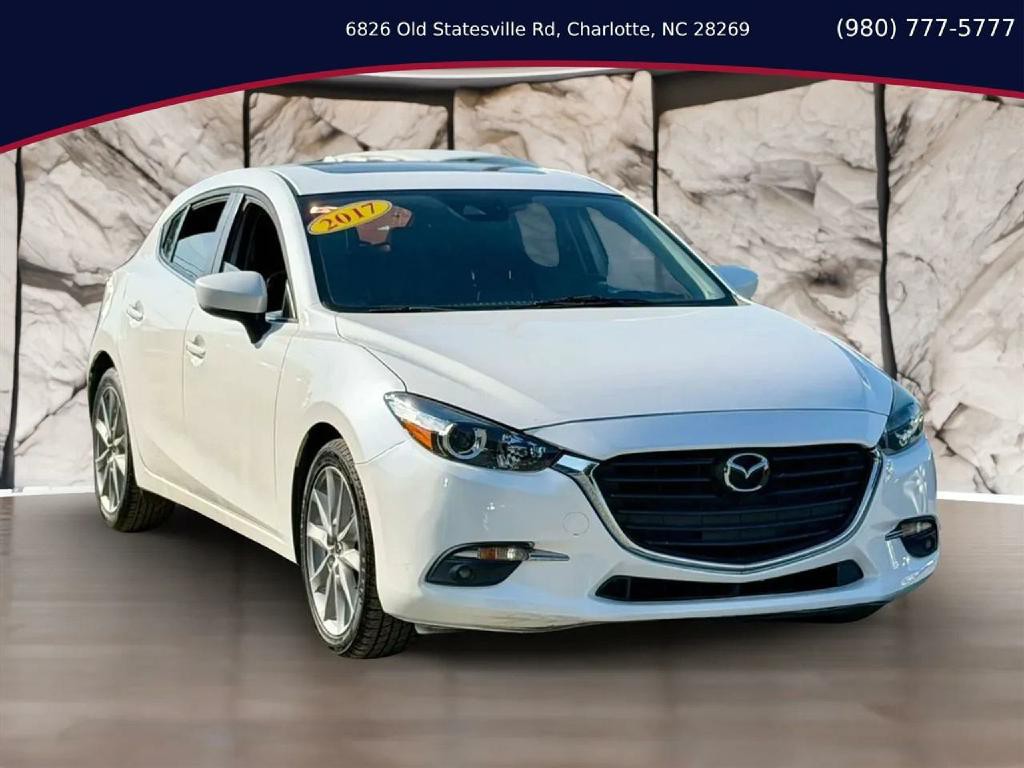 2017 Mazda Mazda3 Image 2