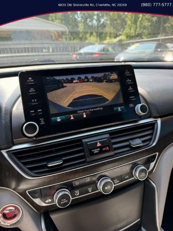 2018 Honda Accord Image 12