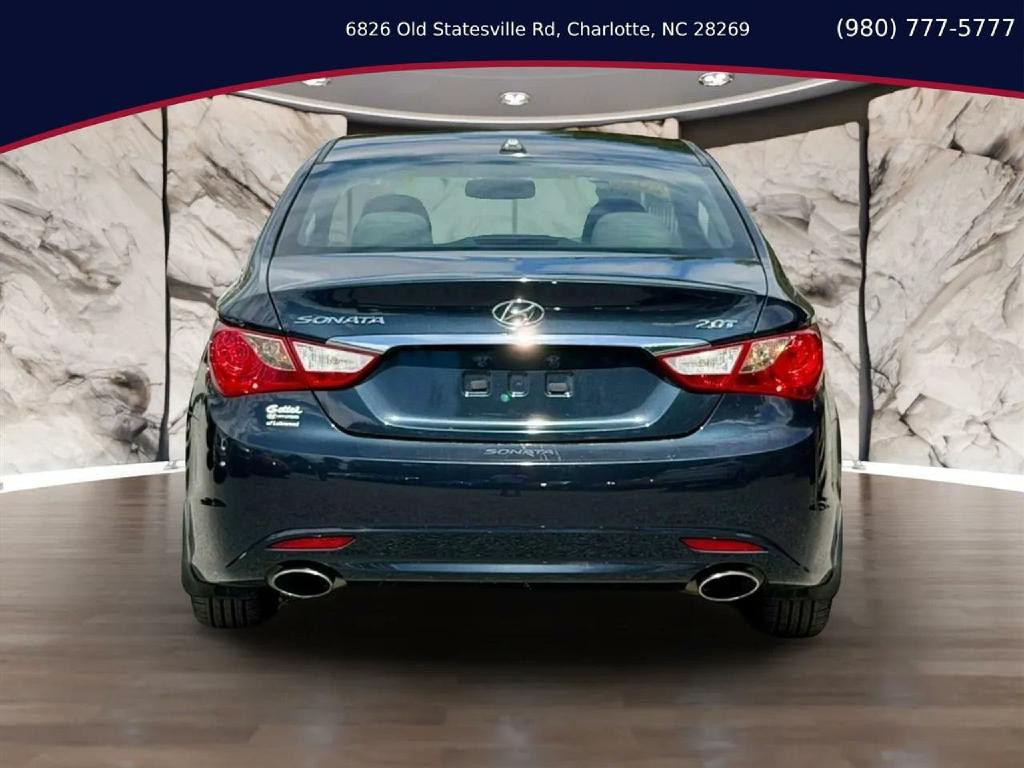 2013 Hyundai Sonata Image 4