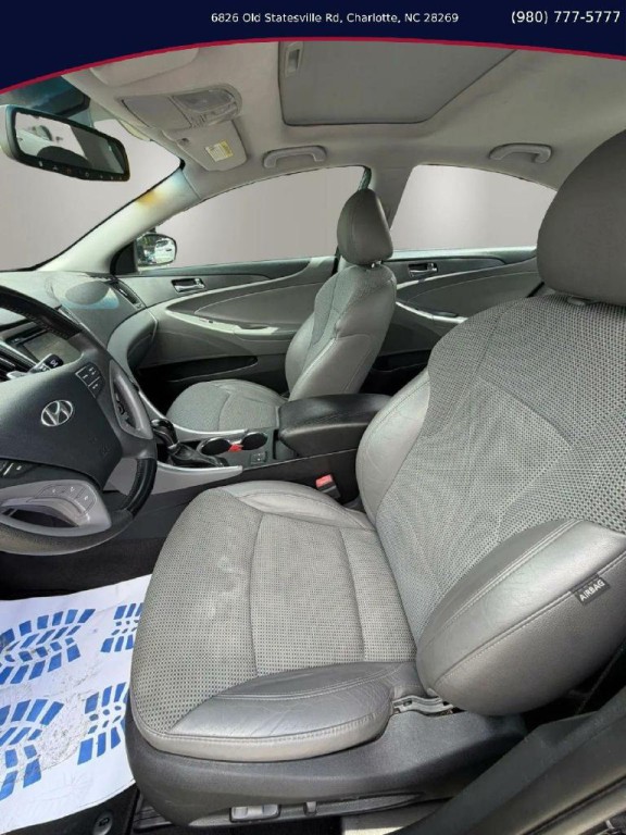 2013 Hyundai Sonata Image 8