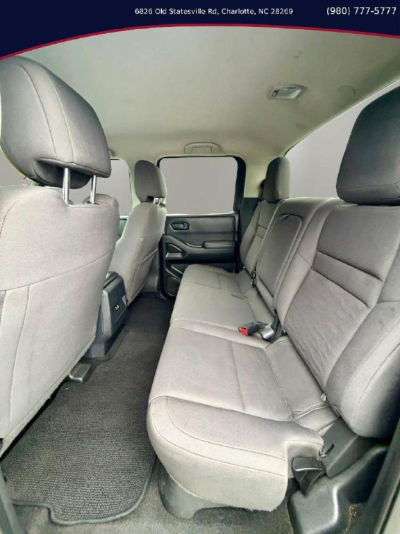 2022 Nissan Frontier Image 8