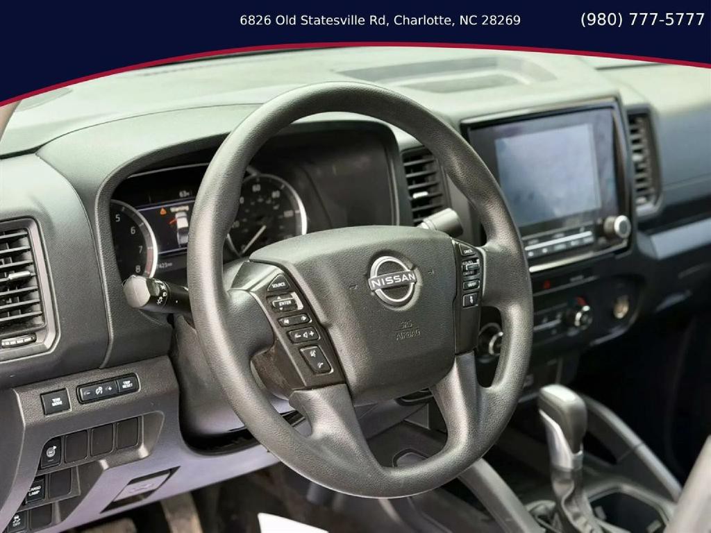 2022 Nissan Frontier Image 9