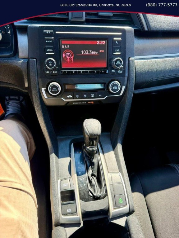 2019 Honda Civic Image 10