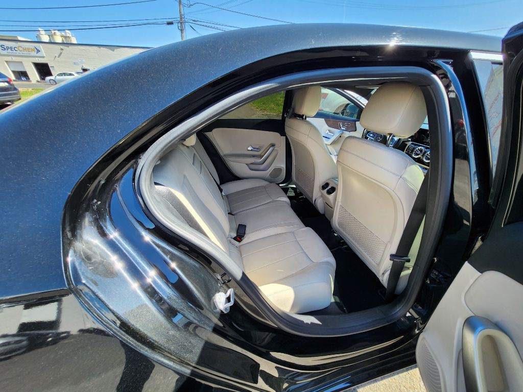 2020 Mercedes-Benz A Image 12