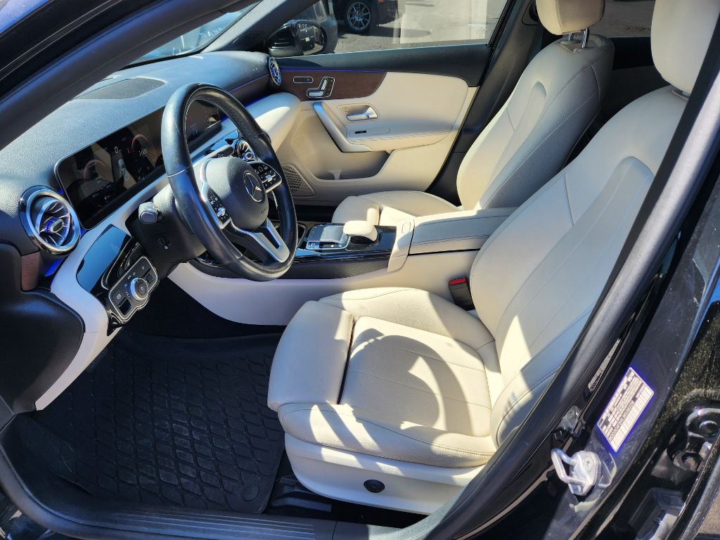 2020 Mercedes-Benz A Image 14