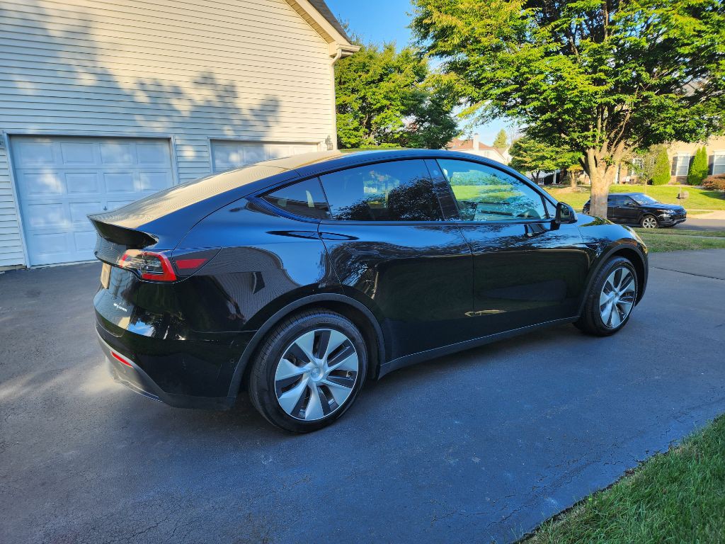 2021 Tesla Model Y Image 4