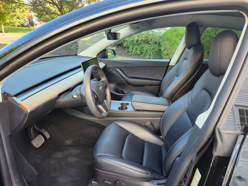 2021 Tesla Model Y Image 10