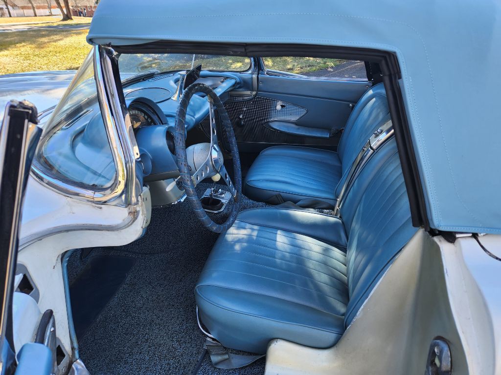 1960 Chevrolet Corvette Image 10