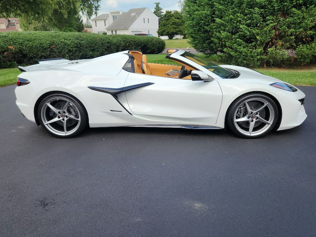 2025 Chevrolet Corvette Image 11
