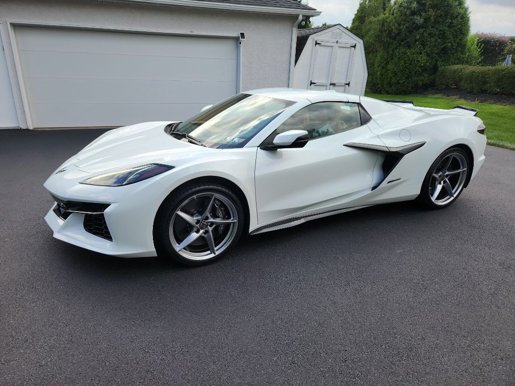 2025 Chevrolet Corvette Image 24