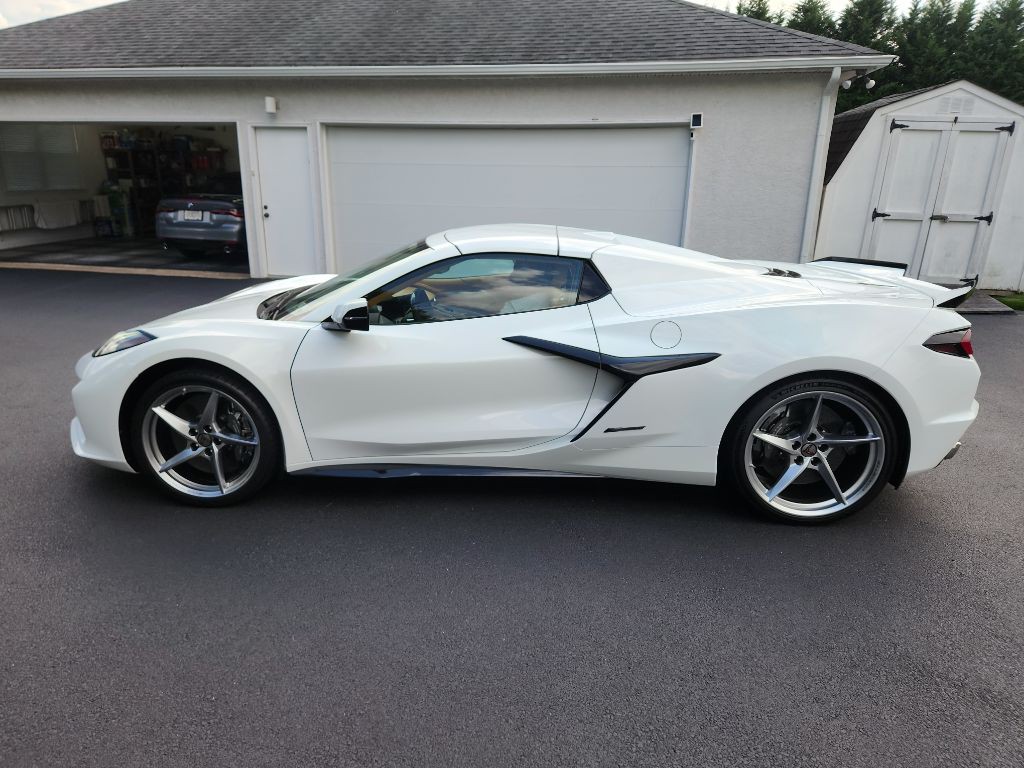 2025 Chevrolet Corvette Image 25