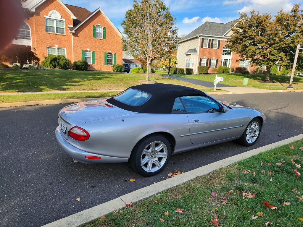 2000 Jaguar XK-Series Image 4