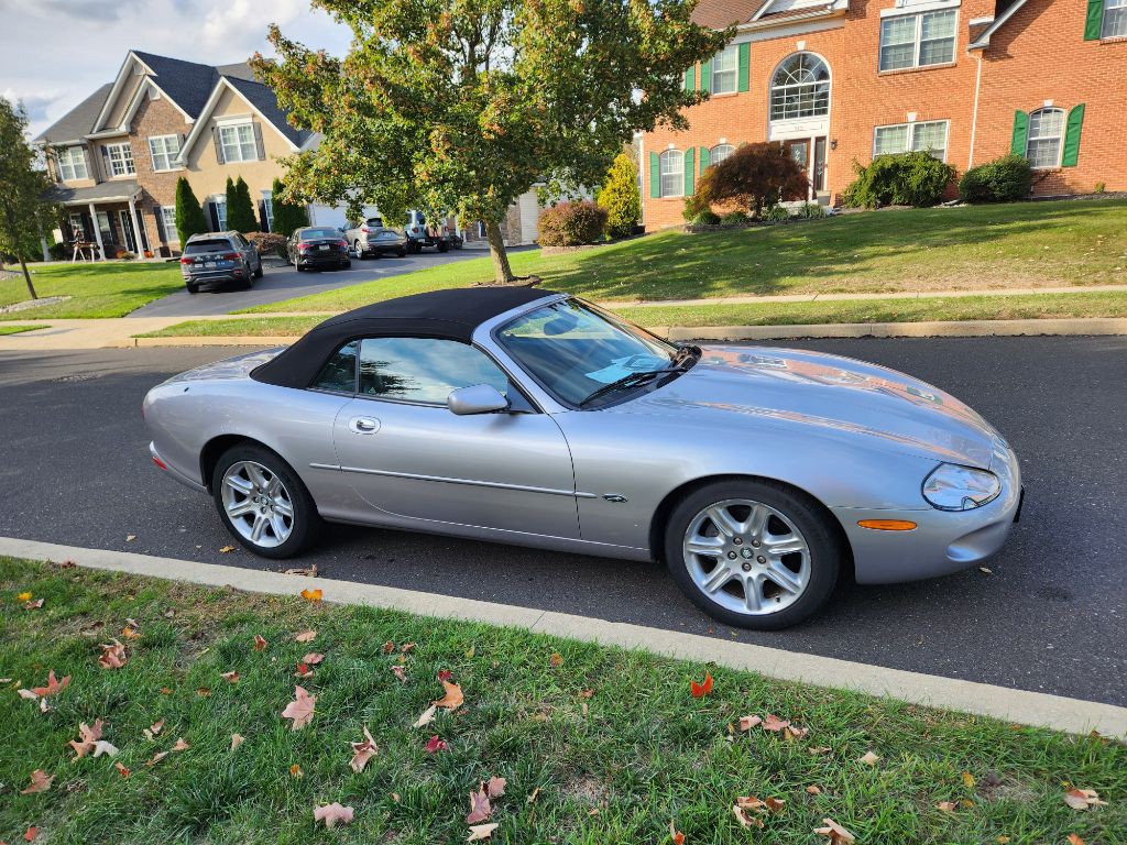 2000 Jaguar XK-Series Image 8
