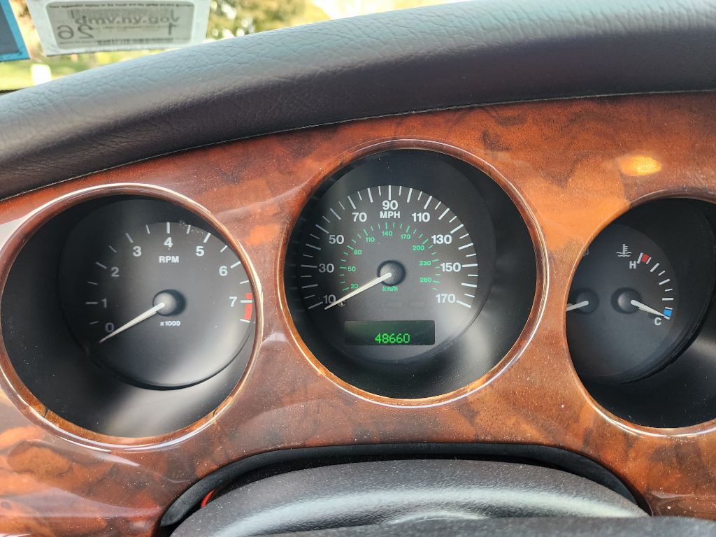 2000 Jaguar XK-Series Image 10