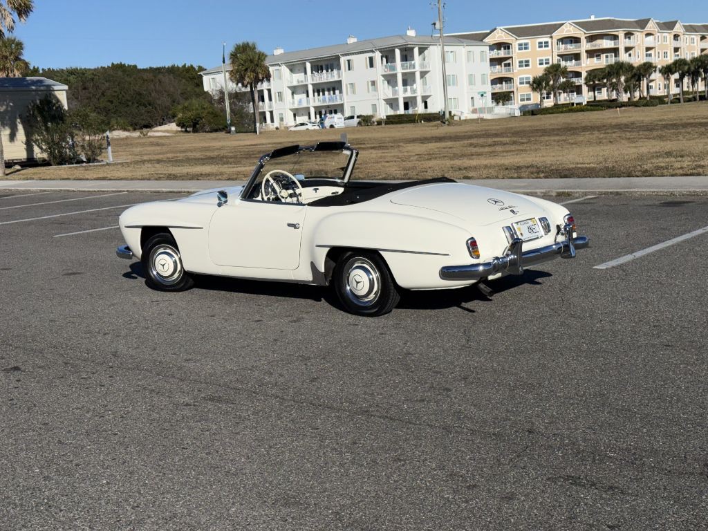 1956 Mercedes-Benz 190SL Image 3