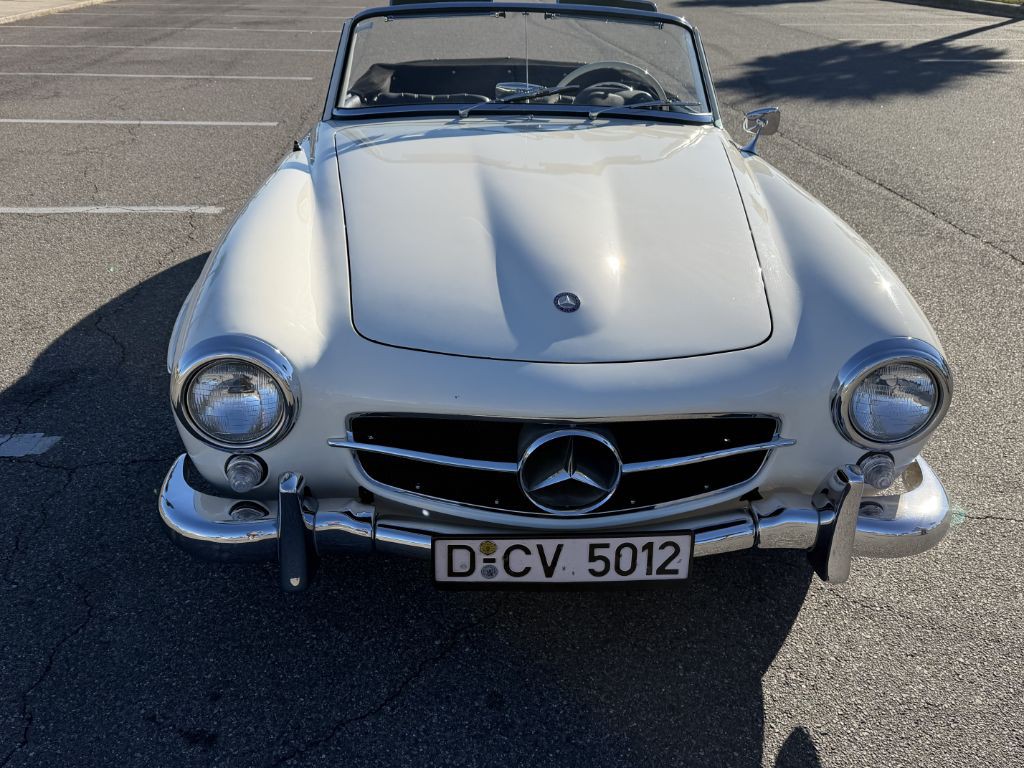1956 Mercedes-Benz 190SL Image 10