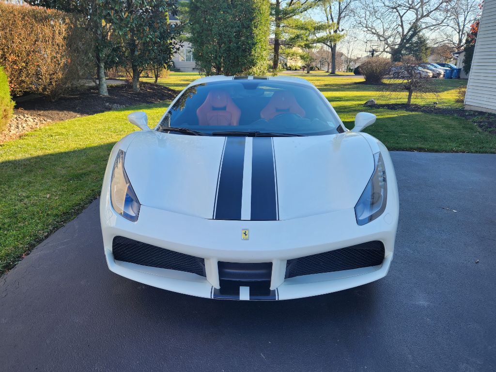 2017 Ferrari 488 Image 12
