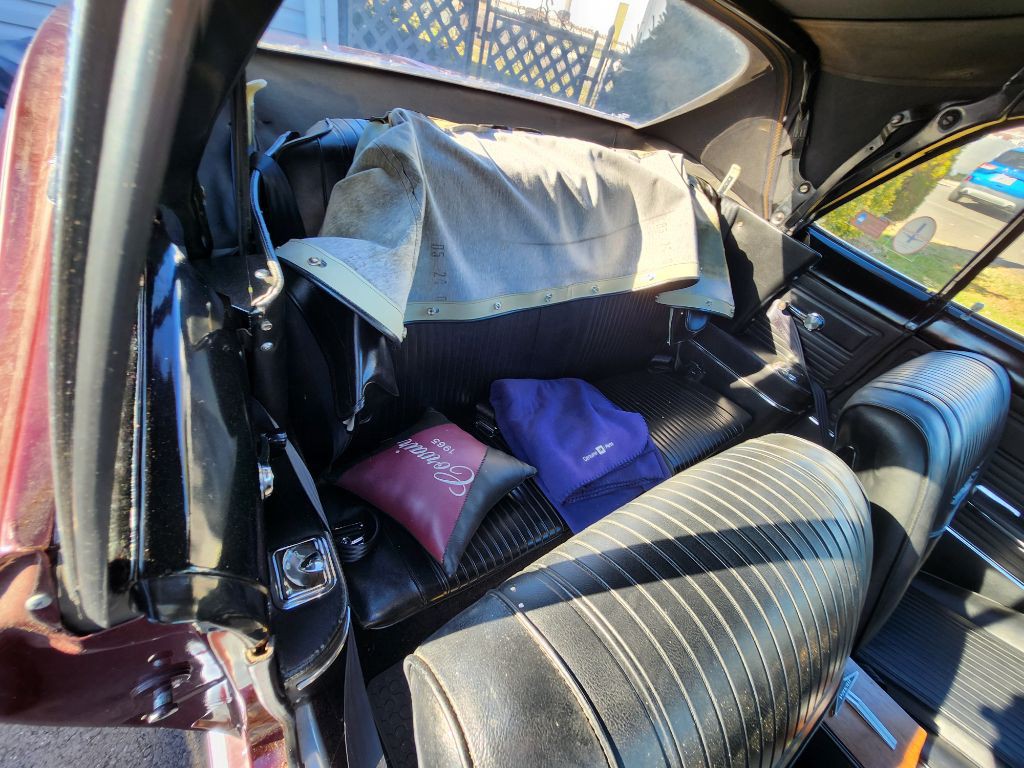 1965 Chevrolet Corvair Image 8