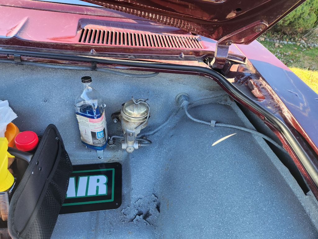 1965 Chevrolet Corvair Image 19