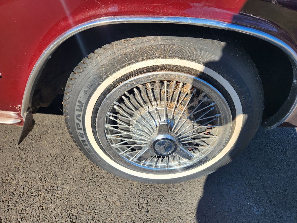 1965 Chevrolet Corvair Image 24