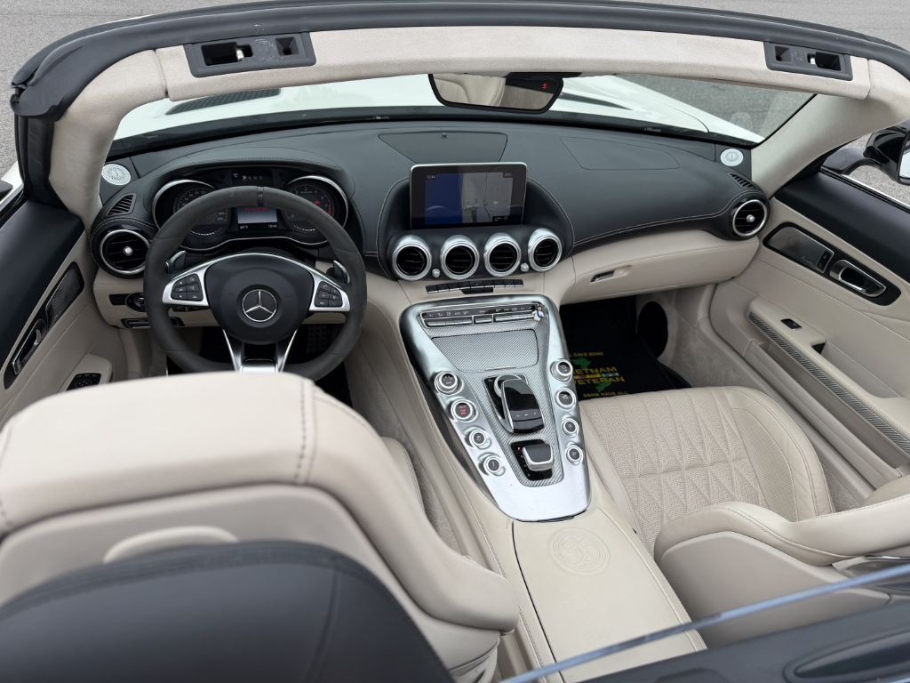 2018 Mercedes-Benz AMG GT Image 9