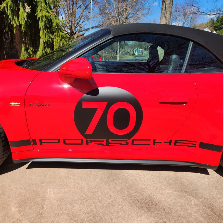 2026 Porsche 911 Image 6