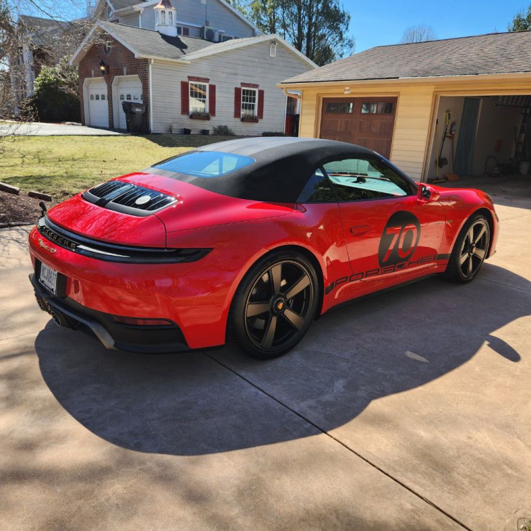 2026 Porsche 911 Image 10