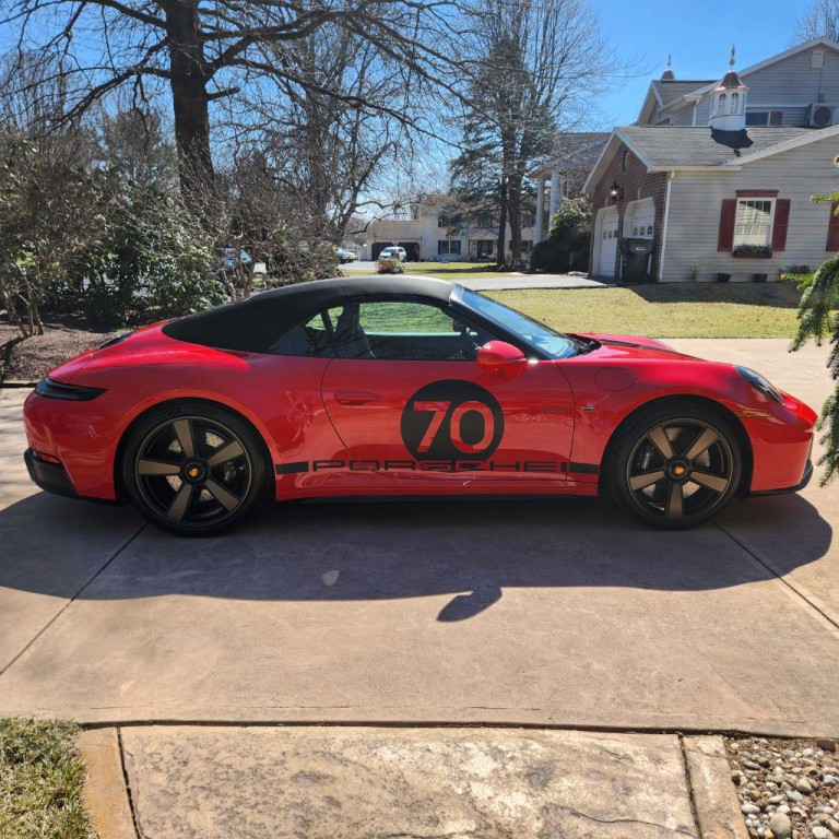 2026 Porsche 911 Image 11