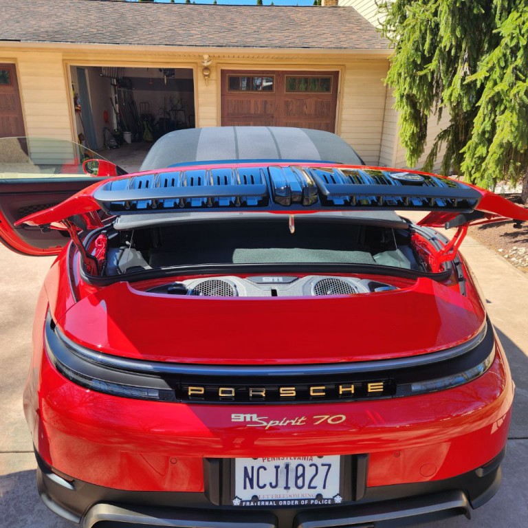 2026 Porsche 911 Image 27