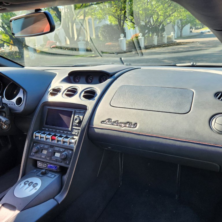 2009 Lamborghini Gallardo Image 23