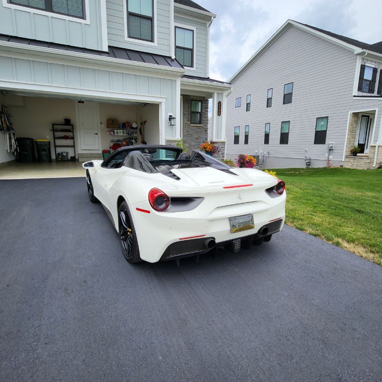 2017 Ferrari 488 Image 5