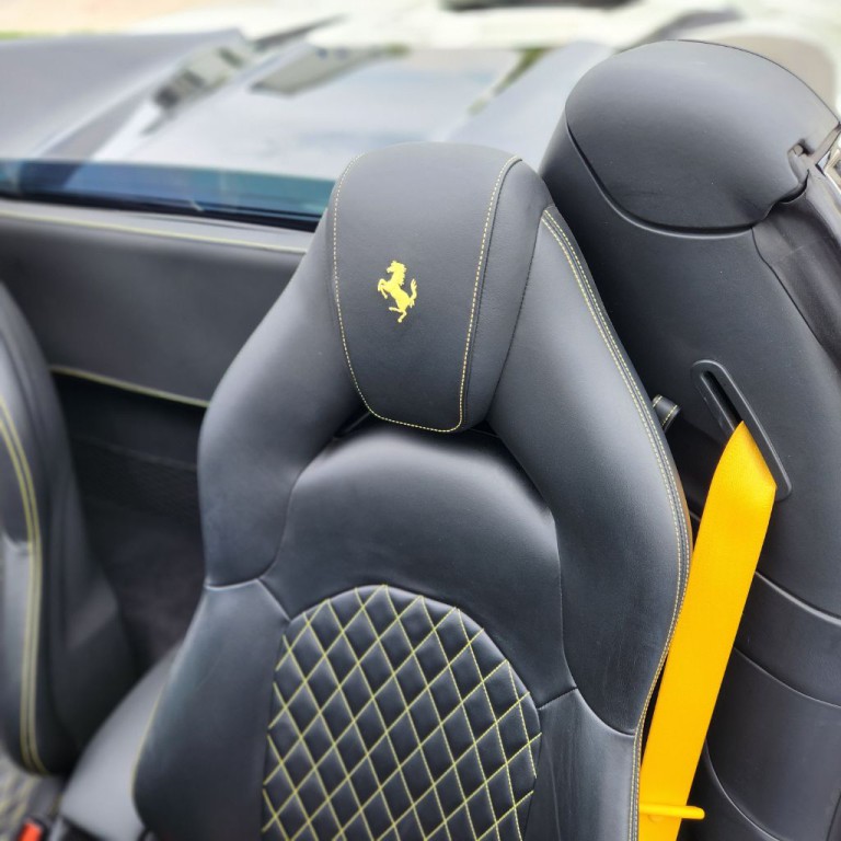 2017 Ferrari 488 Image 15