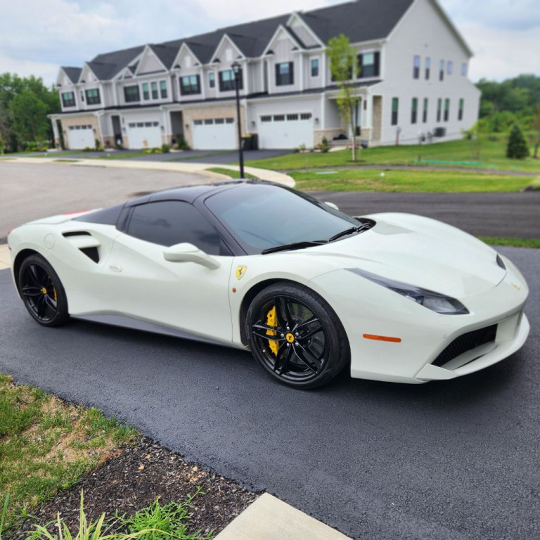2017 Ferrari 488 Image 20