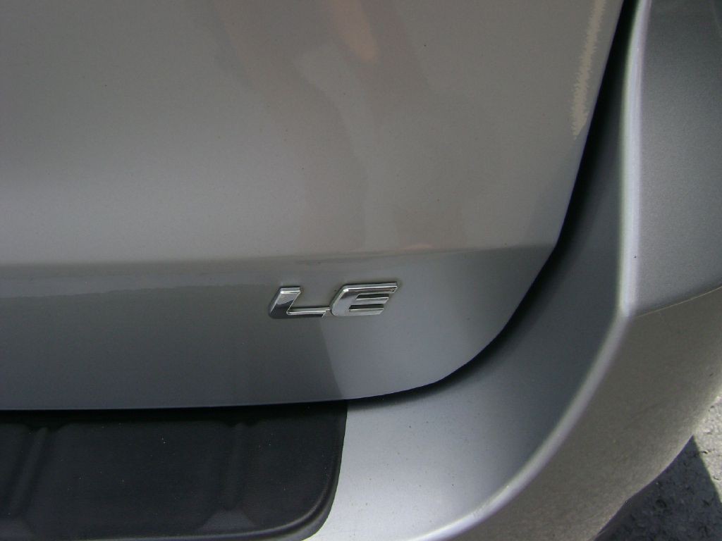 2017 Toyota Sienna Image 17