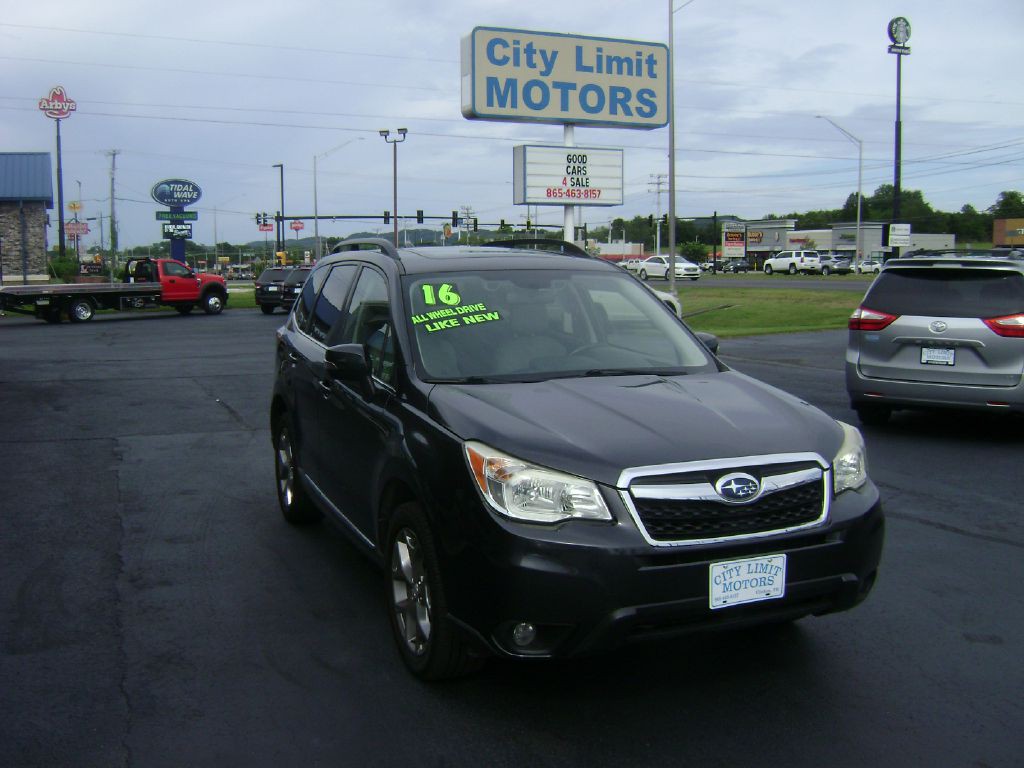 2016 Subaru Forester Image 1