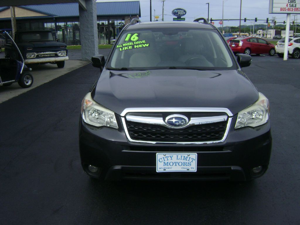 2016 Subaru Forester Image 2