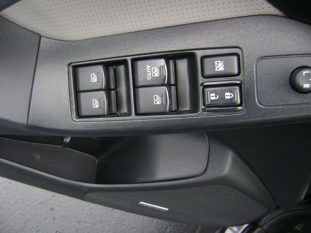 2016 Subaru Forester Image 11