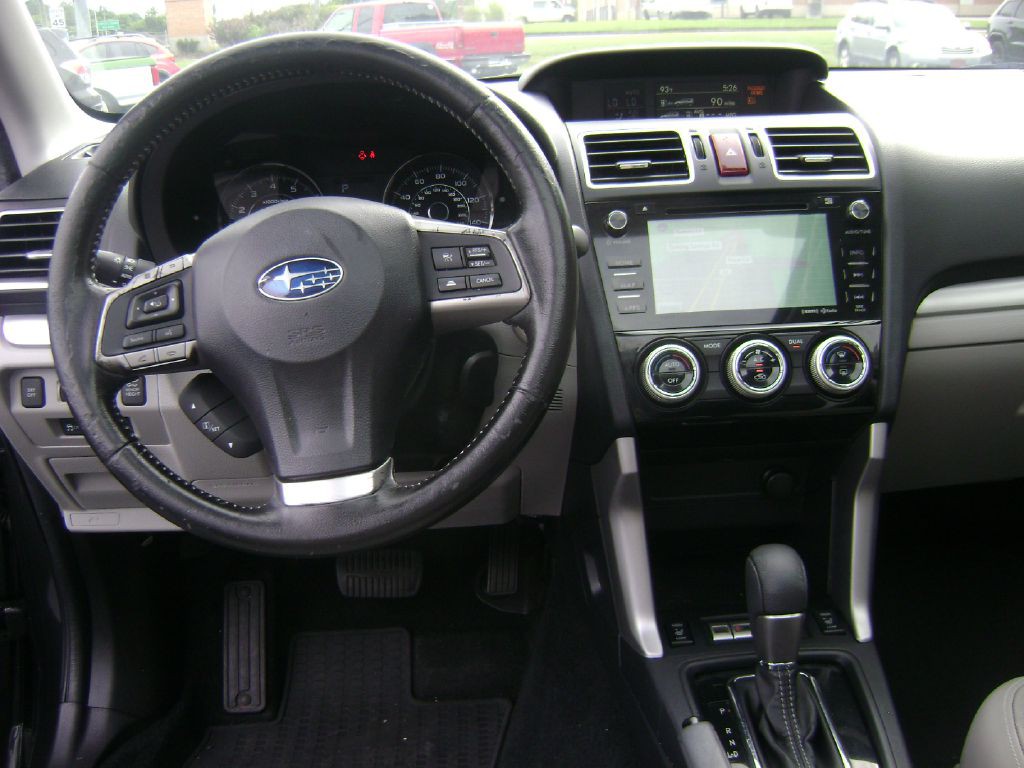 2016 Subaru Forester Image 15