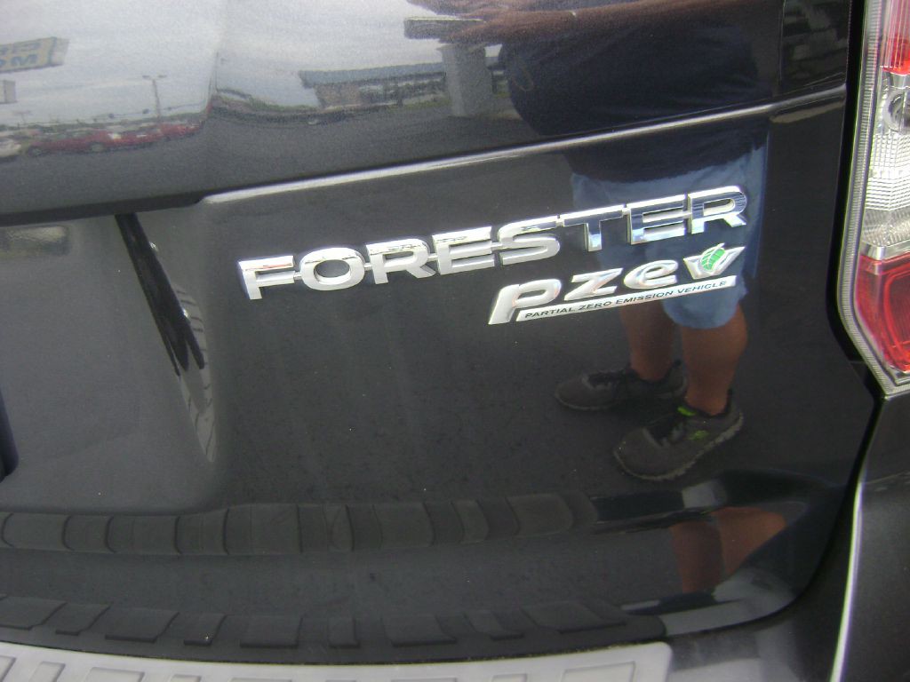 2016 Subaru Forester Image 20