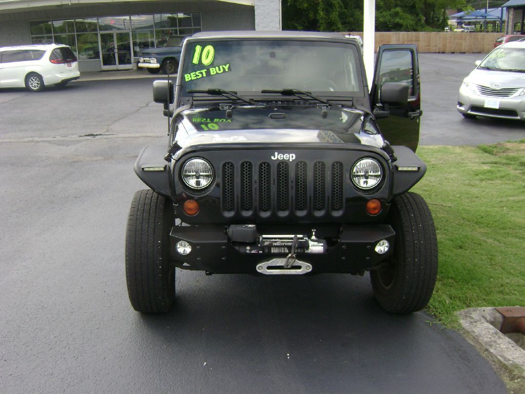 2010 Jeep Wrangler Image 2
