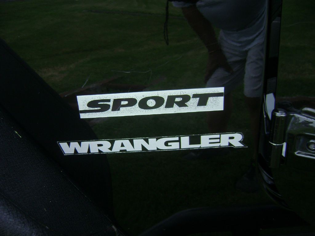 2010 Jeep Wrangler Image 19